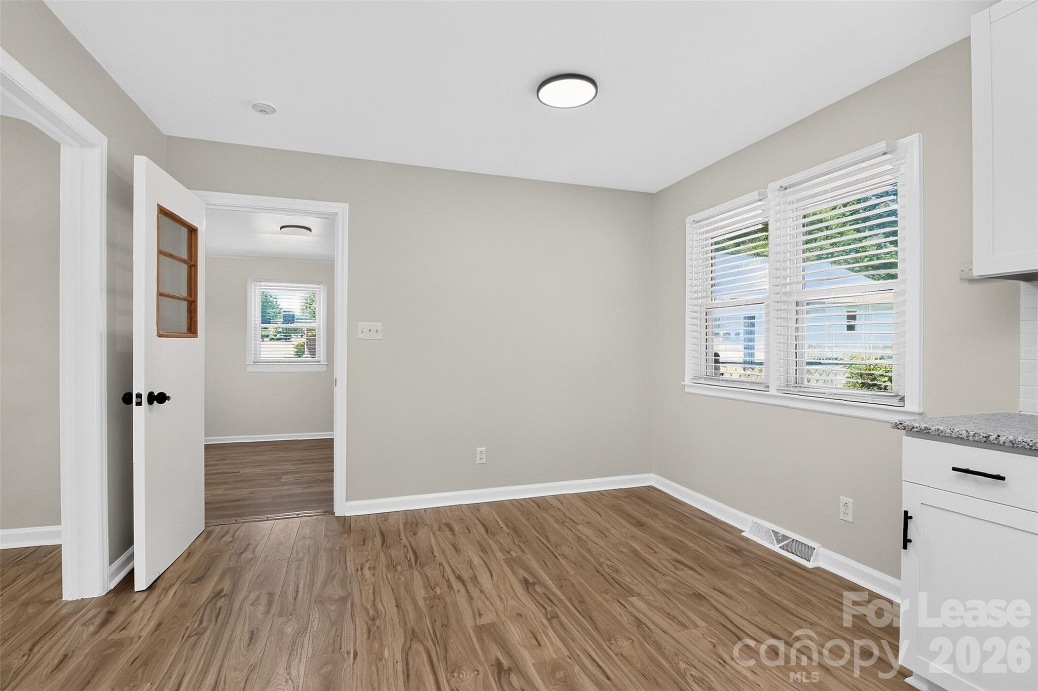 6901 Ridge Lane Road Charlotte, NC 28262 - Photo 9 of 40