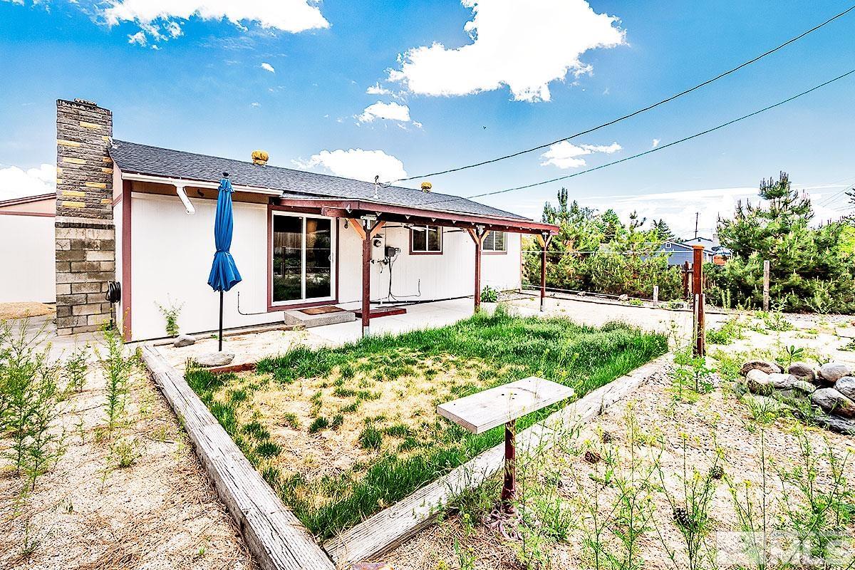 7501 Essex Way Reno, NV 89506 - Photo 15 of 15 a view of a backyard