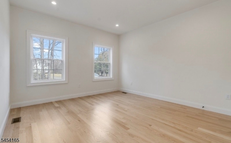 101 Hodge Road Hillsborough, NJ 08844 - Photo 10 of 19 Gallery Image 10