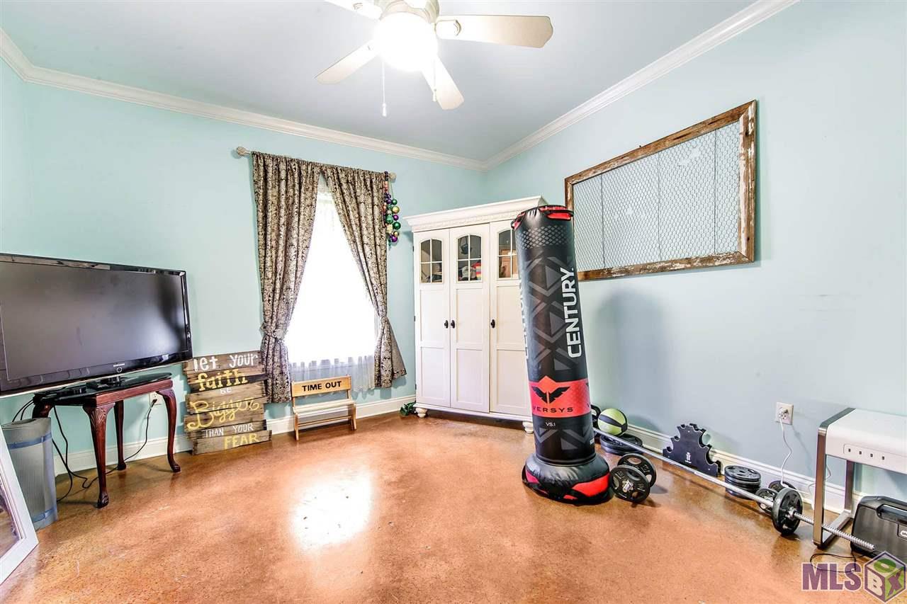 286 Choctaw Road Thibodaux, LA 70301 - Photo 10 of 13 Bedroom 3