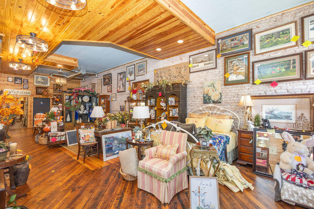 303 Main Street Edgefield, SC 29824 - Photo 8 of 22