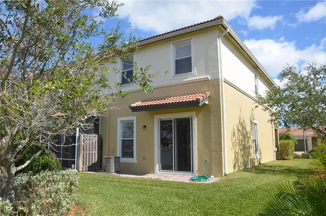 $369,000 | 1073 Cheval Drive, Vero Beach, FL 32960