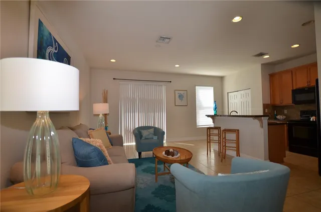 $369,000 | 1073 Cheval Drive, Vero Beach, FL 32960