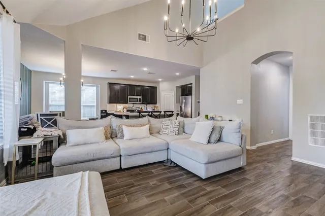 $2,650 | 3210 Montclair Orchard Trace, Spring, TX 77386