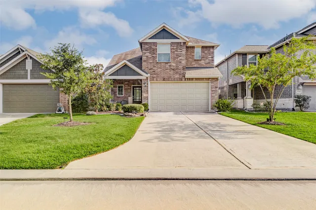 $2,650 | 3210 Montclair Orchard Trace, Spring, TX 77386