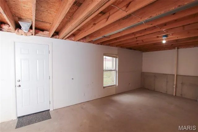 $239,900 | 689 Antler Court, Sullivan, MO 63080