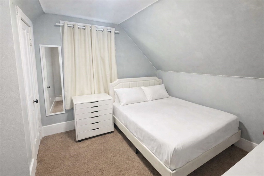 23 Stillman Street Framingham, MA 01702 - Photo 16 of 35