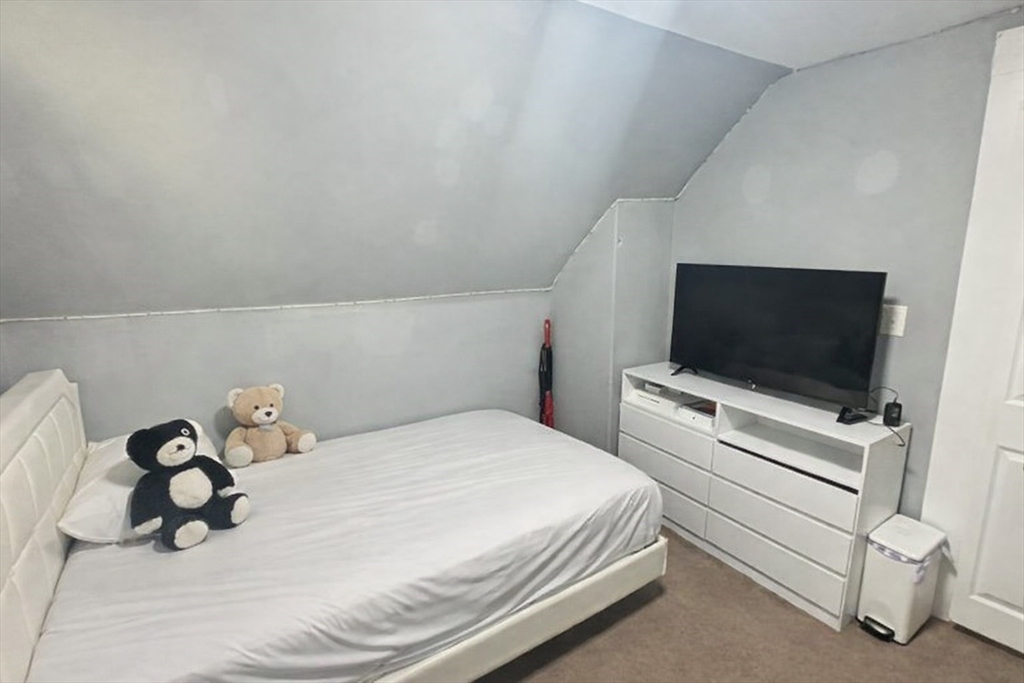 23 Stillman Street Framingham, MA 01702 - Photo 17 of 35