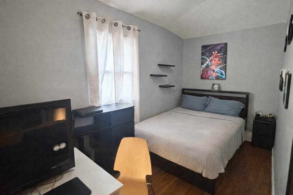 23 Stillman Street Framingham, MA 01702 - Photo 9 of 35