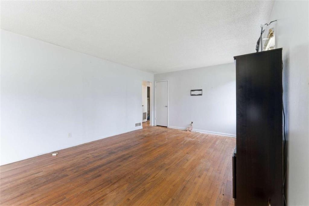 1820 Smyrna Road Southwest Conyers, GA 30094 - Photo 3 of 20