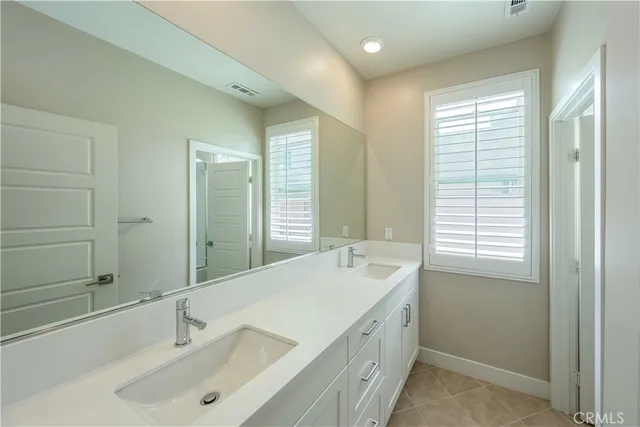 $1,500,000 | 143 Interval, Irvine, CA 92618