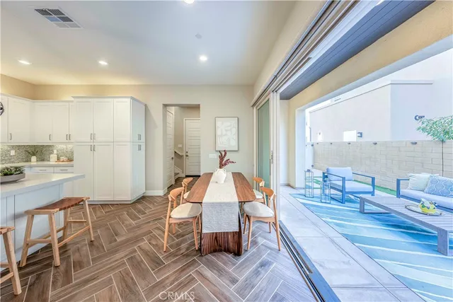 $1,500,000 | 143 Interval, Irvine, CA 92618