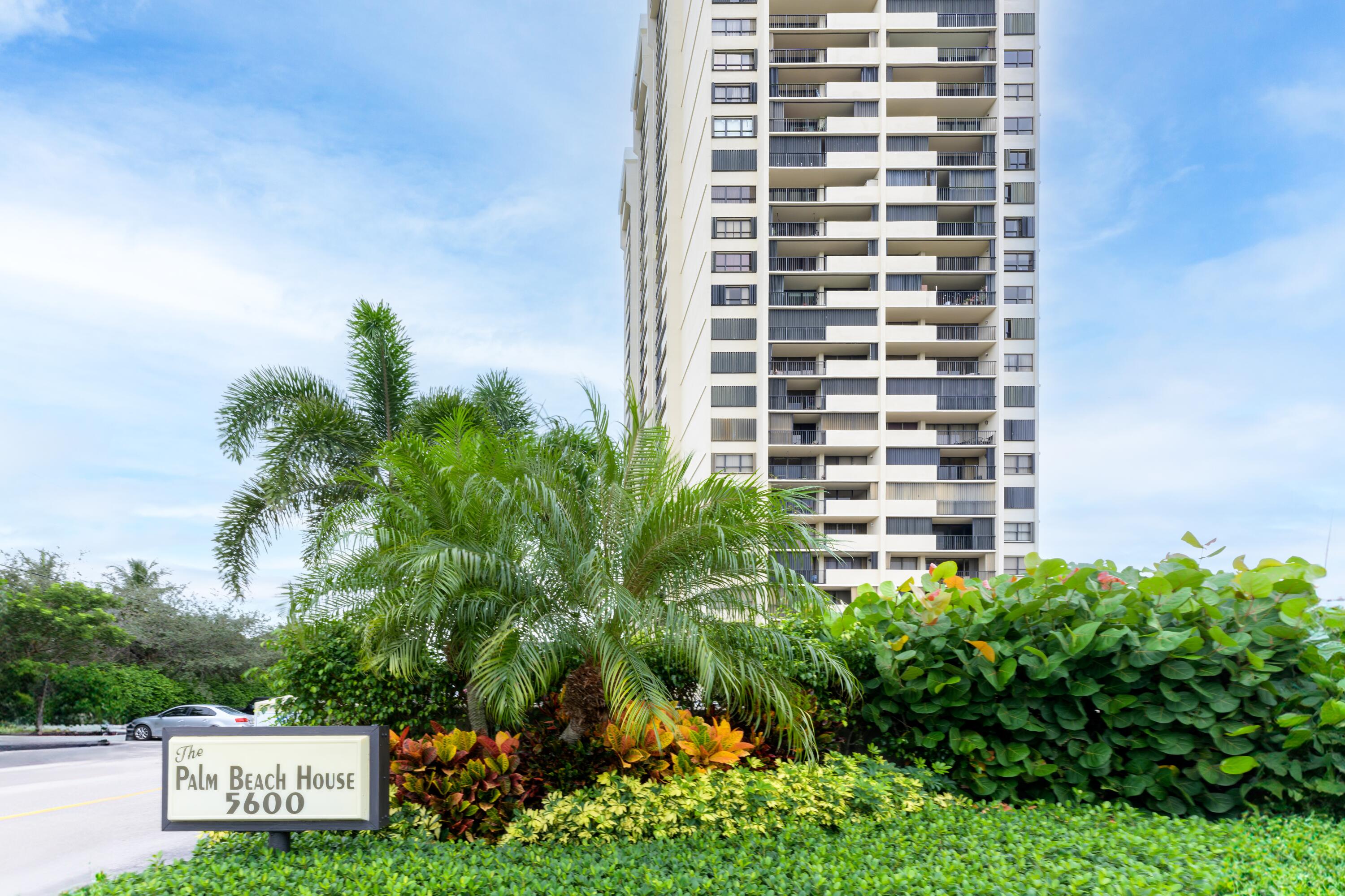 5600 North Flagler Drive, Unit 1207 West Palm Beach, FL 33407 - Photo 21 of 32 a view of a building with garden and trees
