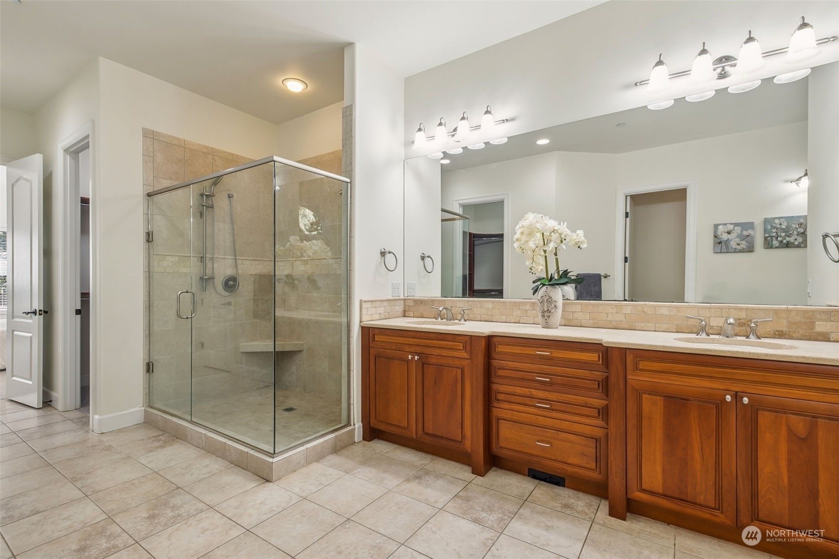 22836 Peter Grubb Road Southeast Renton, WA 98058 - Photo 19 of 35 Gallery Image 19