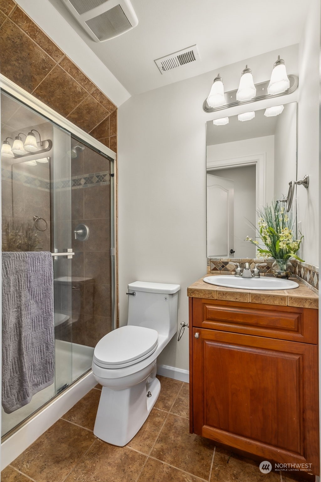 22836 Peter Grubb Road Southeast Renton, WA 98058 - Photo 23 of 35 Gallery Image 23