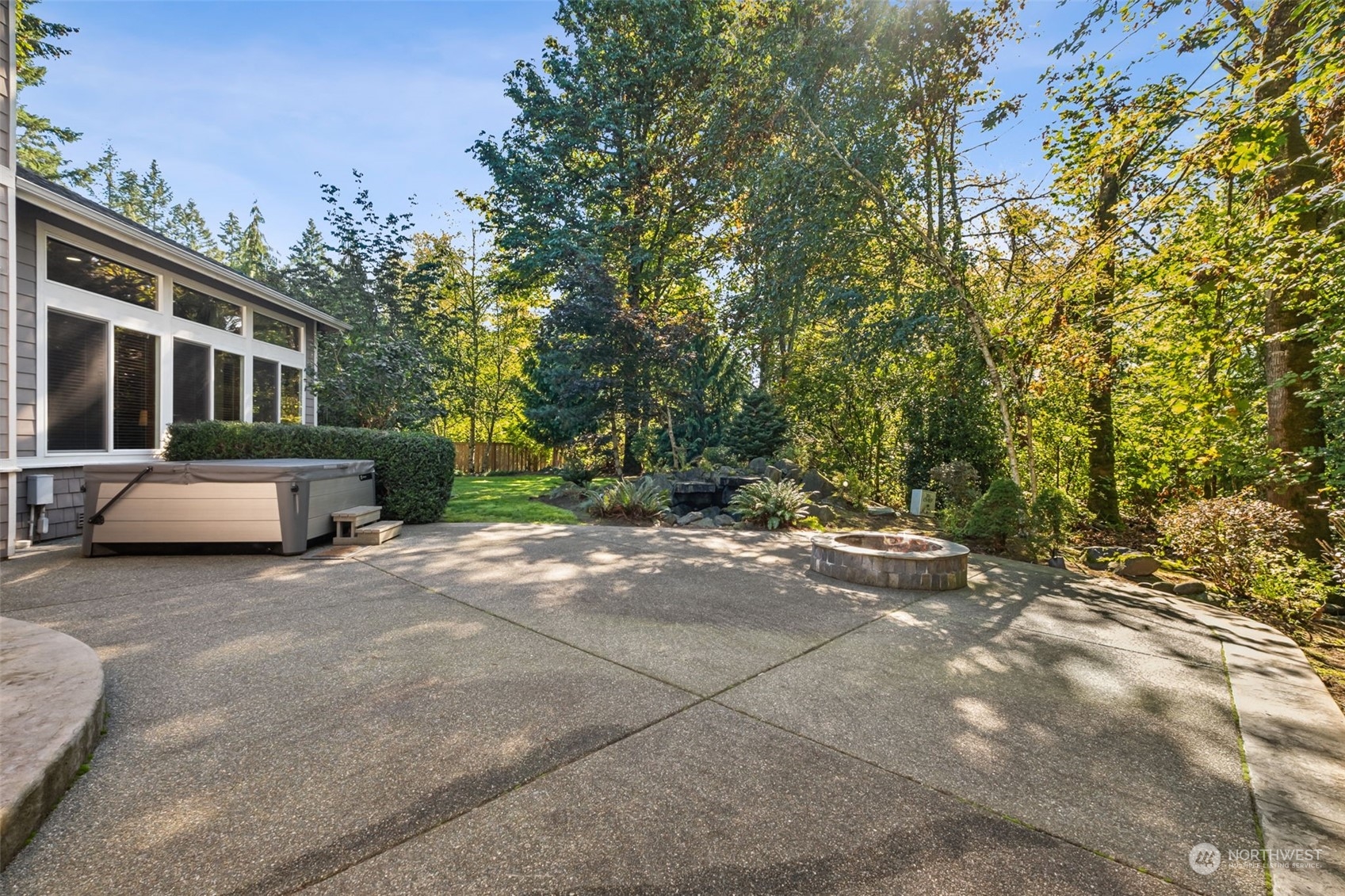 22836 Peter Grubb Road Southeast Renton, WA 98058 - Photo 28 of 35 Gallery Image 28