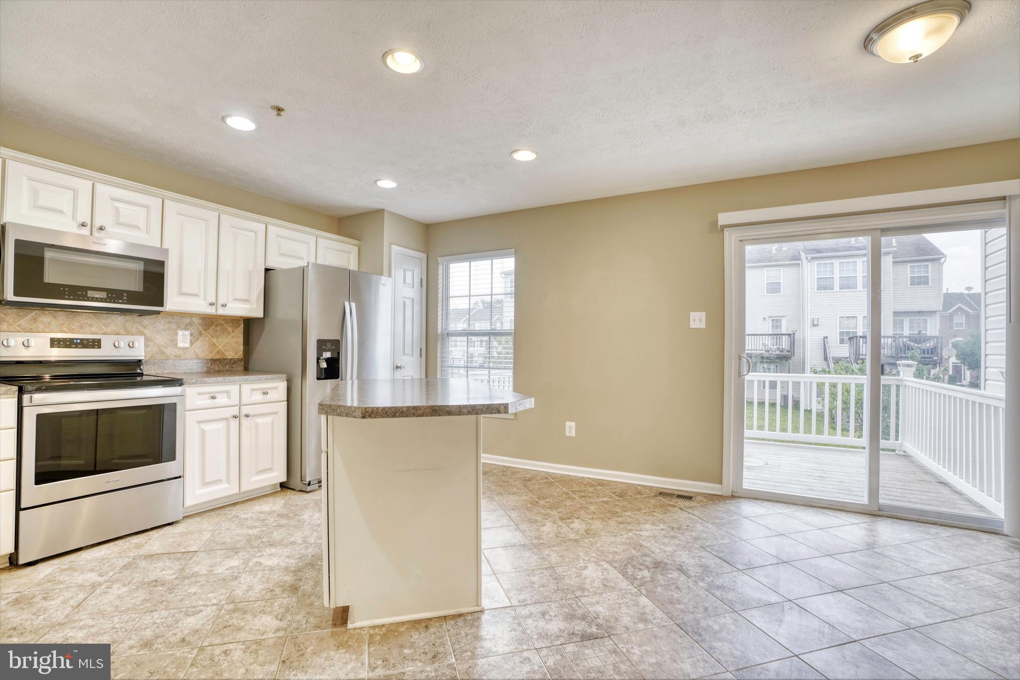 813 Tipton Road Middle River, MD 21220 - Photo 15 of 63