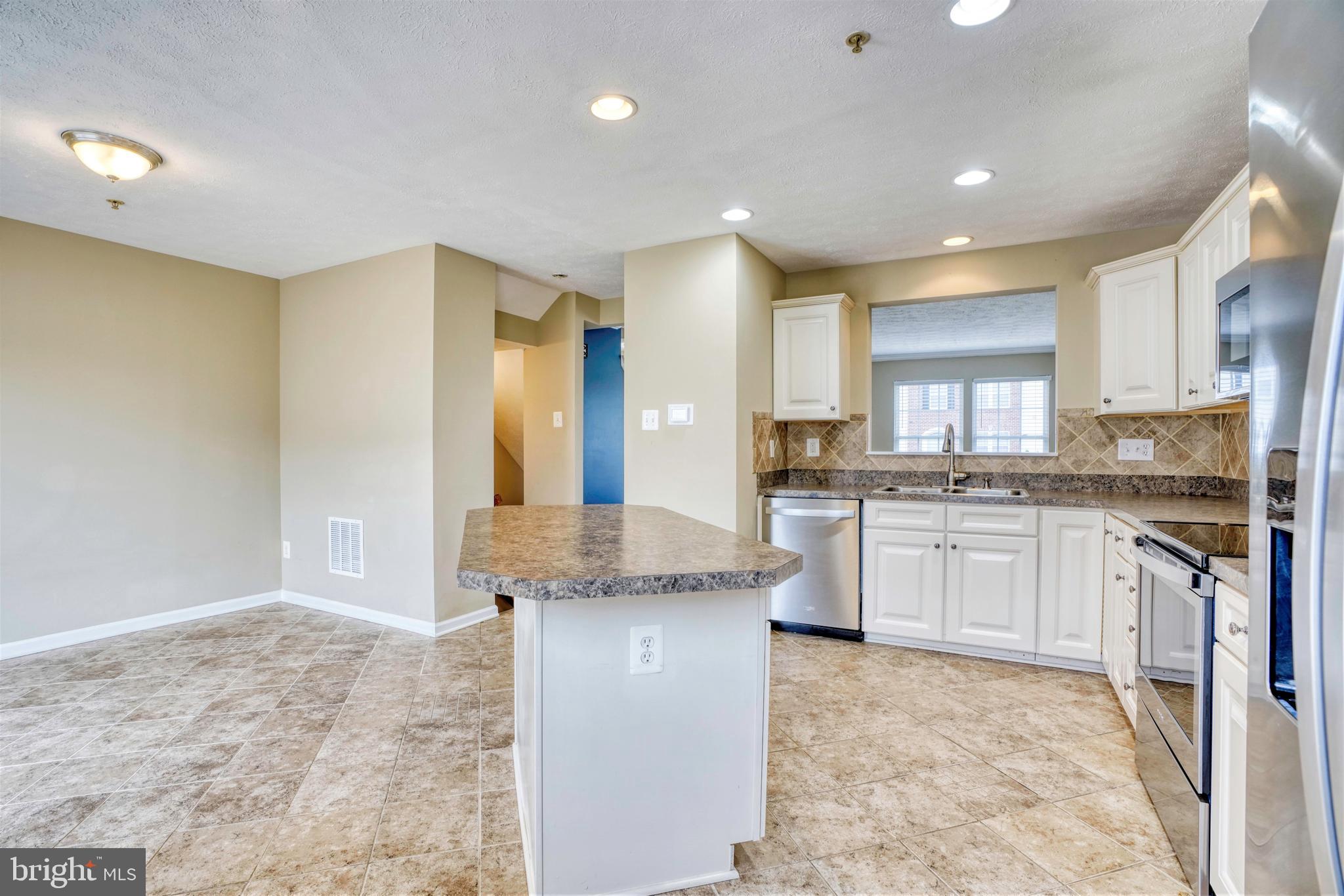 813 Tipton Road Middle River, MD 21220 - Photo 25 of 63