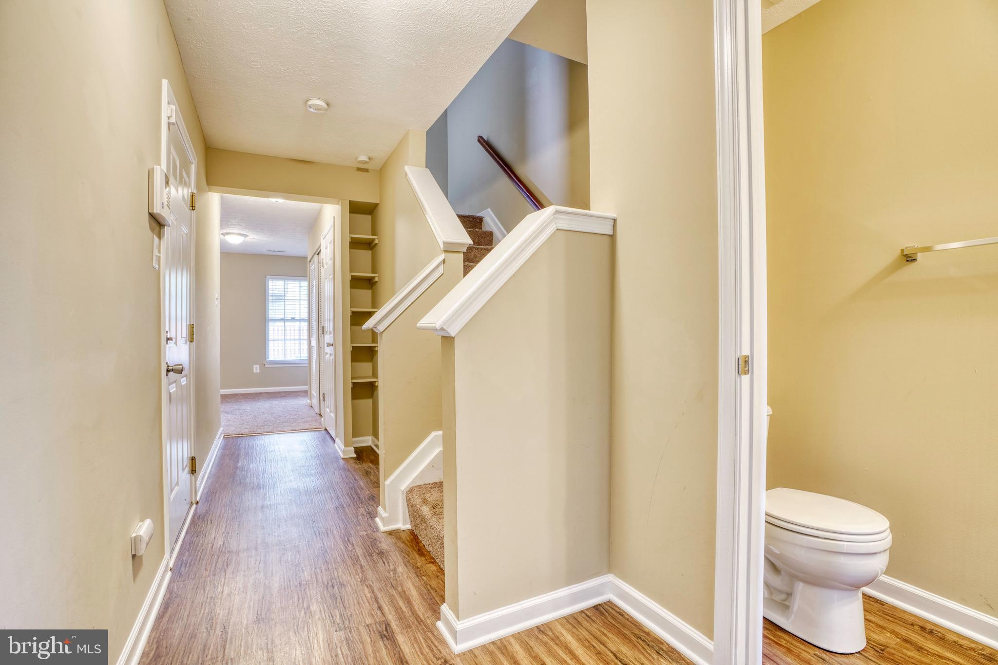 813 Tipton Road Middle River, MD 21220 - Photo 4 of 63