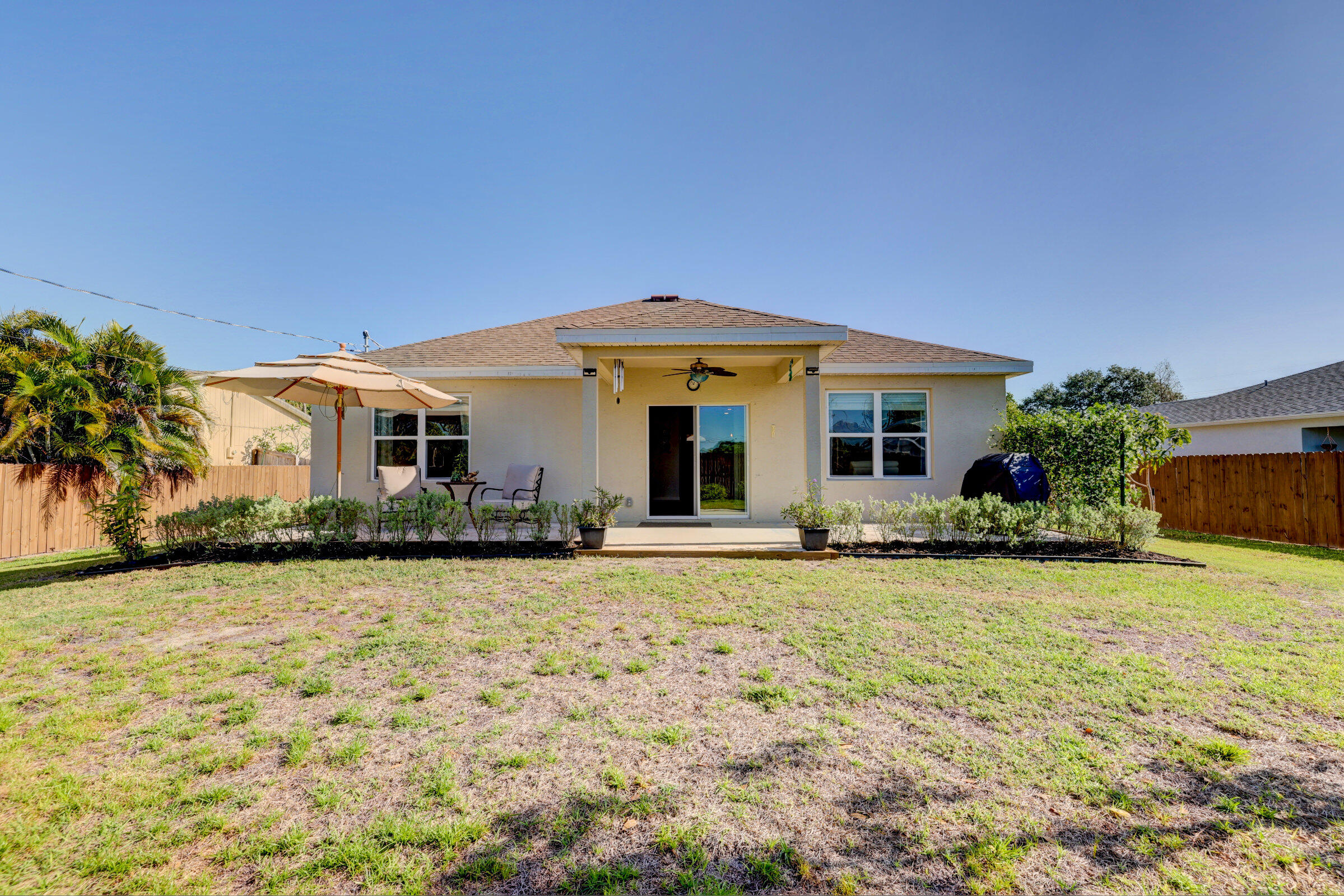 2368 Southwest Neal Road Port St. Lucie, FL 34953 - Photo 39 of 47 37_632a9530_1_2_3_4