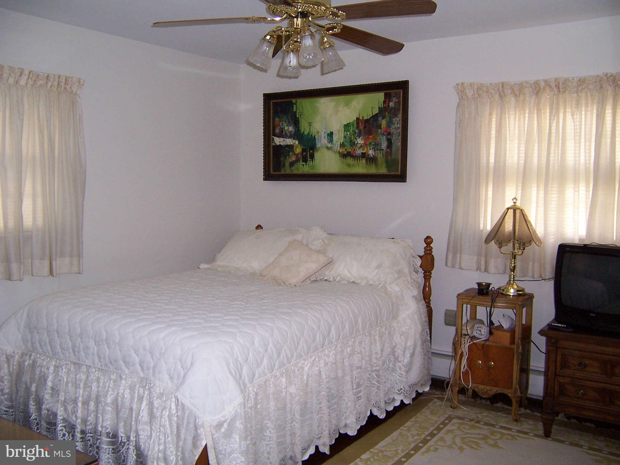 1524 Pine Road St. Leonard, MD 20685 - Photo 6 of 12 Bedroom (Master)