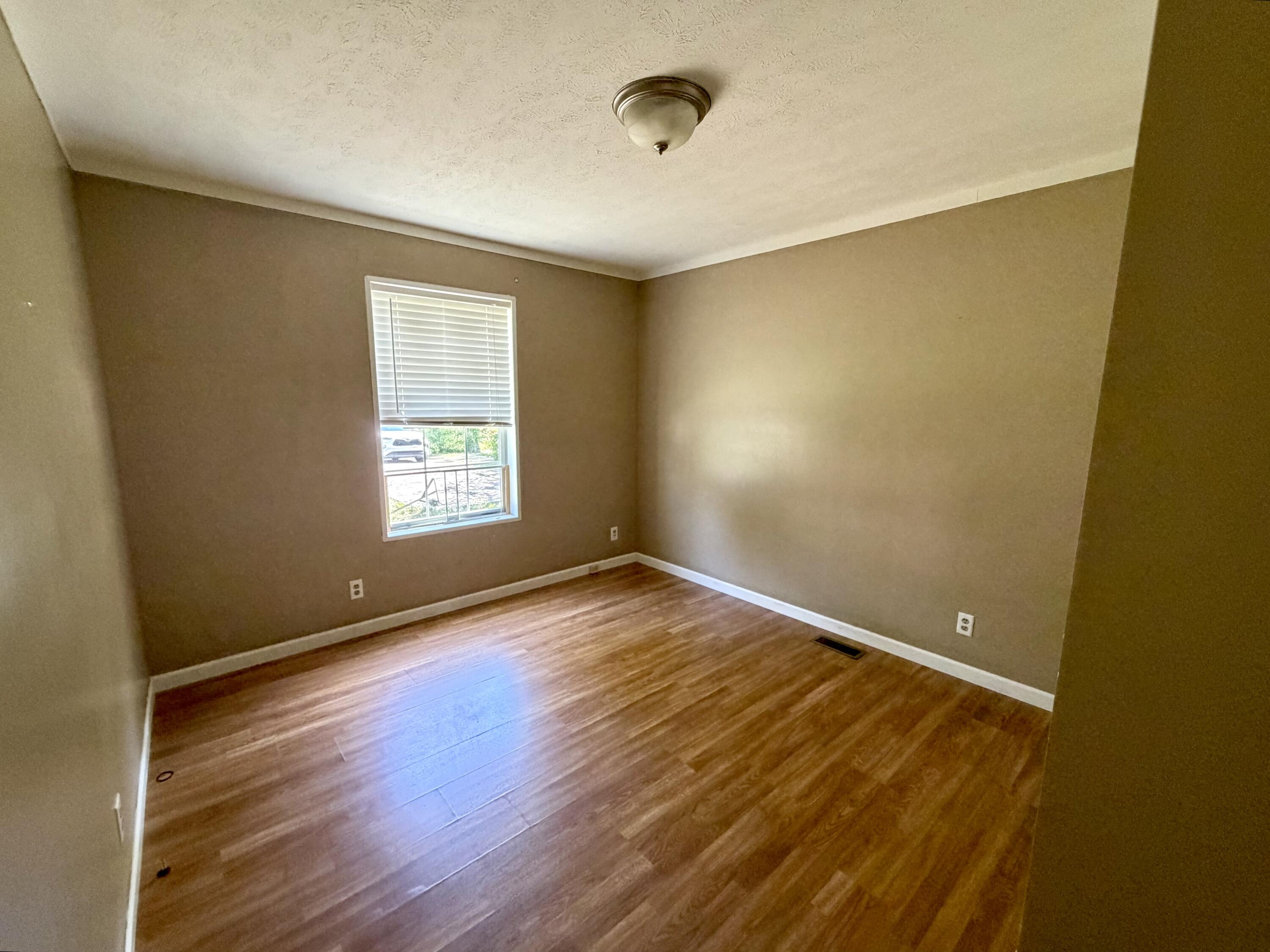 205 Ridge Road Whitwell, TN 37397 - Photo 12 of 15 IMG_6516