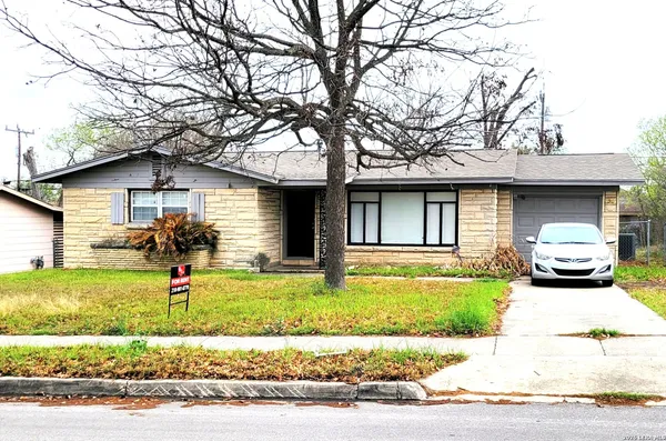 $1,500 | 558 Adrian Drive, San Antonio, TX 78213