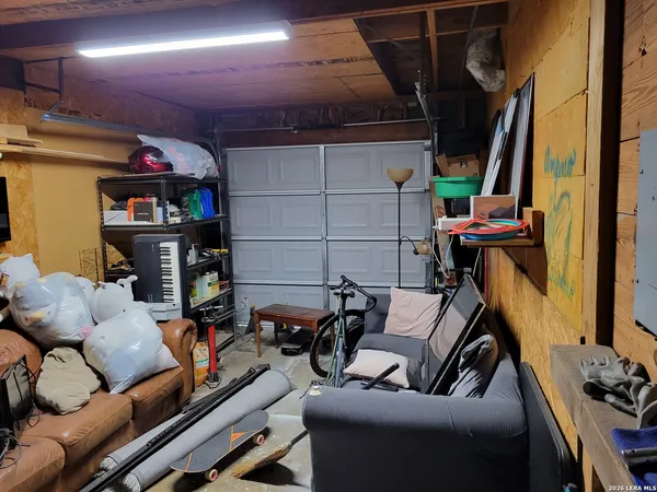 $1,500 | 558 Adrian Drive, San Antonio, TX 78213