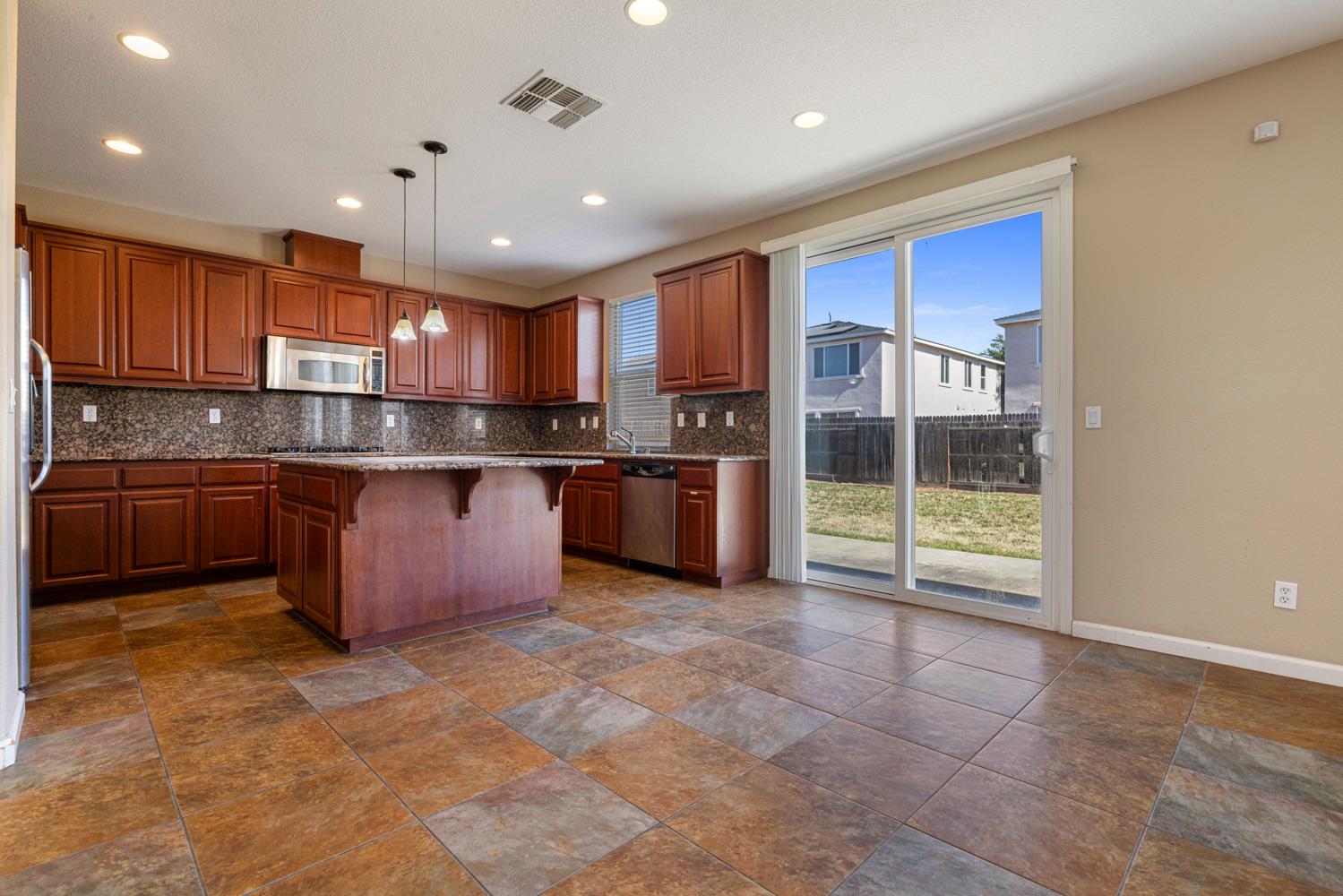 2391 Gabriel Drive Merced, CA 95340 - Photo 17 of 50