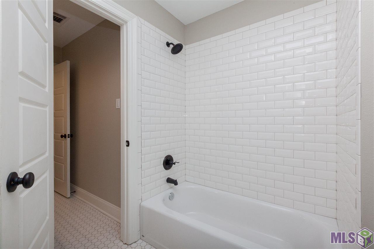 16434 Caesar Avenue Baton Rouge, LA 70816 - Photo 13 of 33 Gallery Image 13