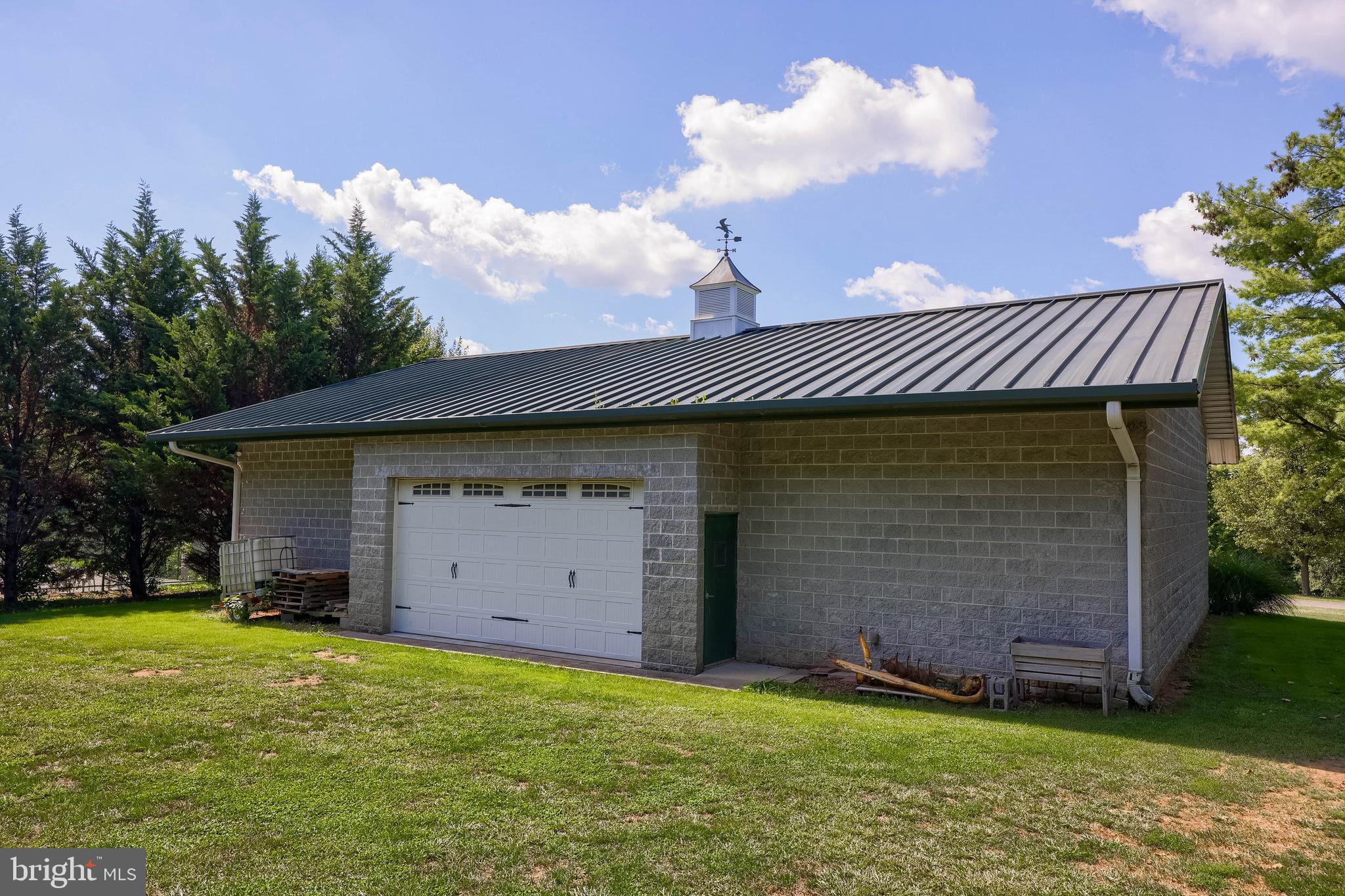 914 Meadowbreeze Lane Lititz, PA 17543 - Photo 14 of 37