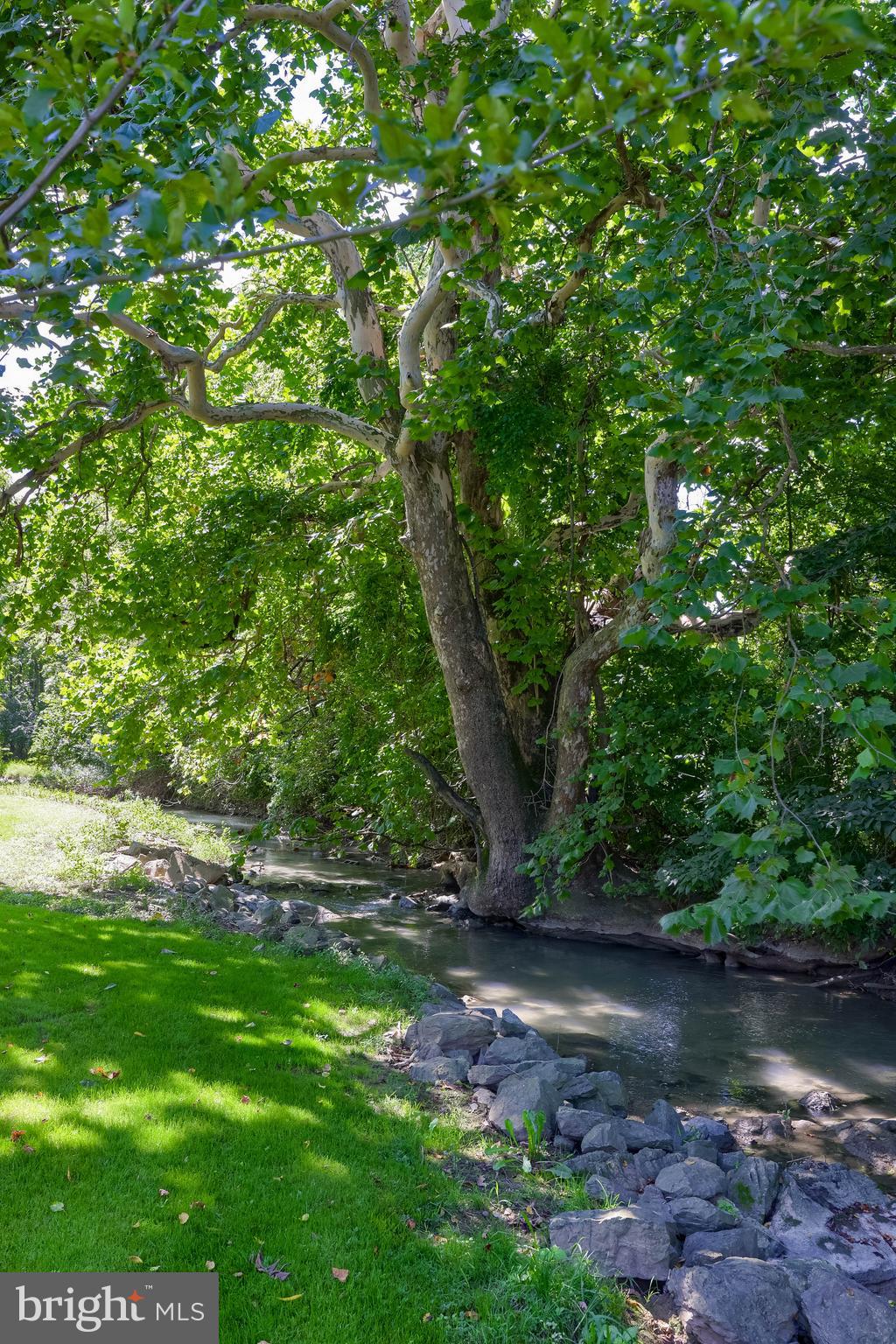 914 Meadowbreeze Lane Lititz, PA 17543 - Photo 36 of 37