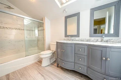 $1,300,000 | 19 Tamara Court, Melville, NY 11747