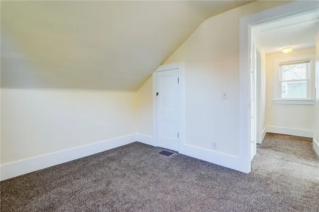 $1,850 | 304 Zuber Road, Irondequoit, NY 14622