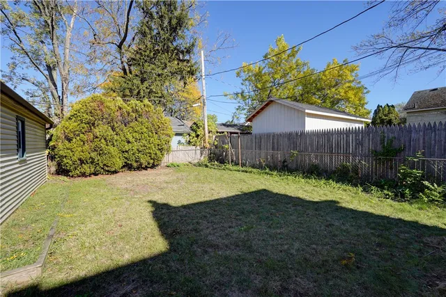 $1,850 | 304 Zuber Road, Irondequoit, NY 14622