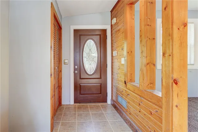 $1,850 | 304 Zuber Road, Irondequoit, NY 14622