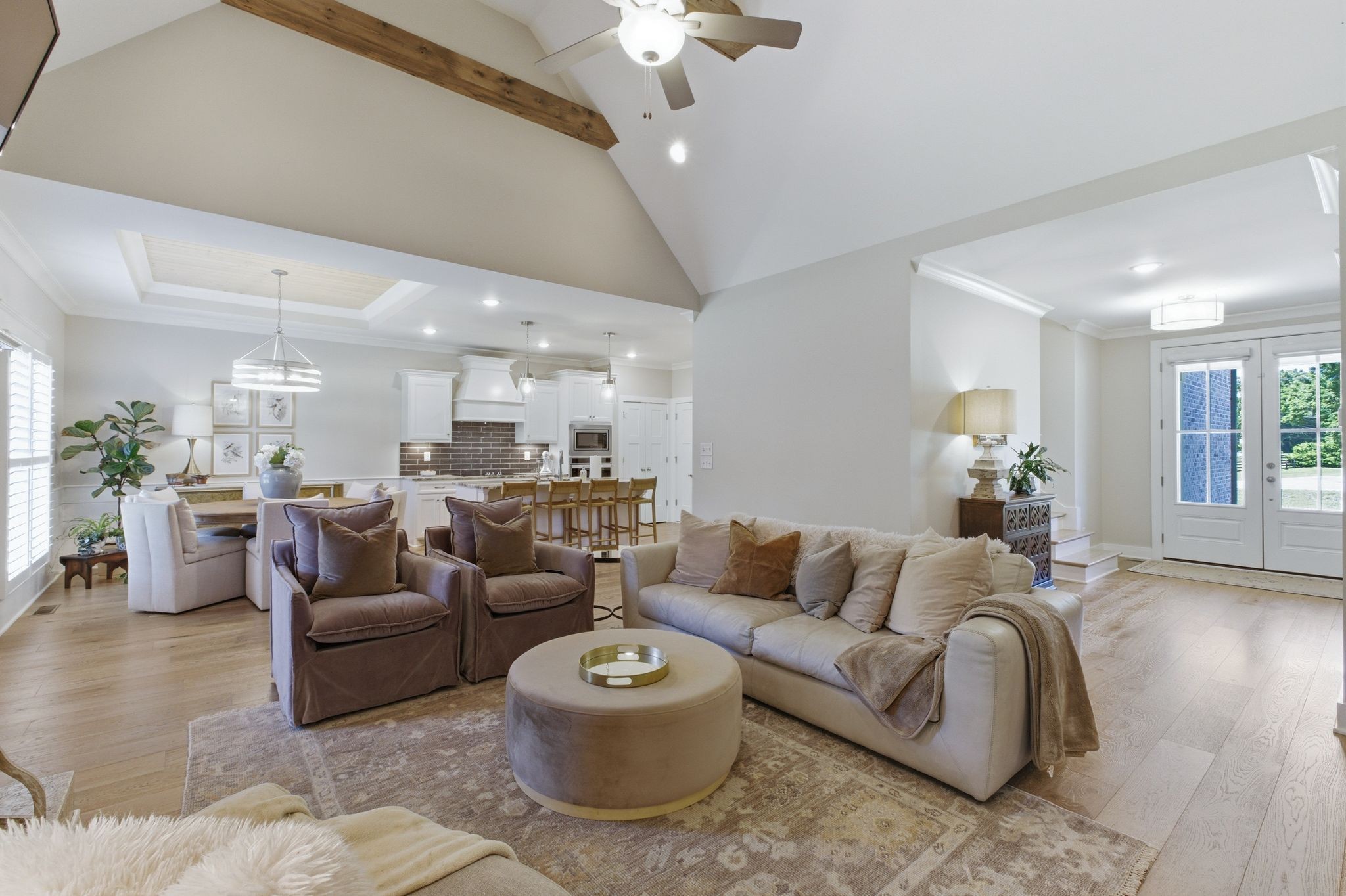 17845 Highway 76 East Springfield, TN 37172 - Photo 14 of 55 a living room with furniture and a chandelier
