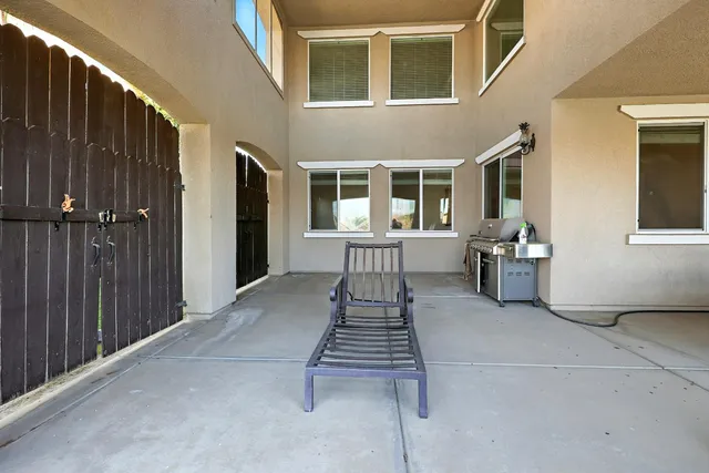 $565,000 | 14510 Spyglass Circle, Chowchilla, CA 93610