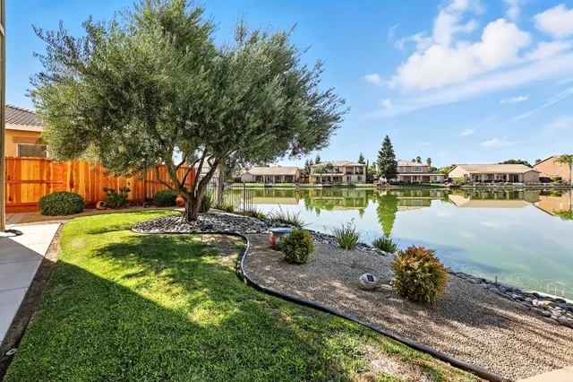 $565,000 | 14510 Spyglass Circle, Chowchilla, CA 93610