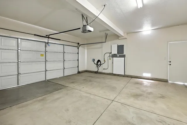 a view of a garage
