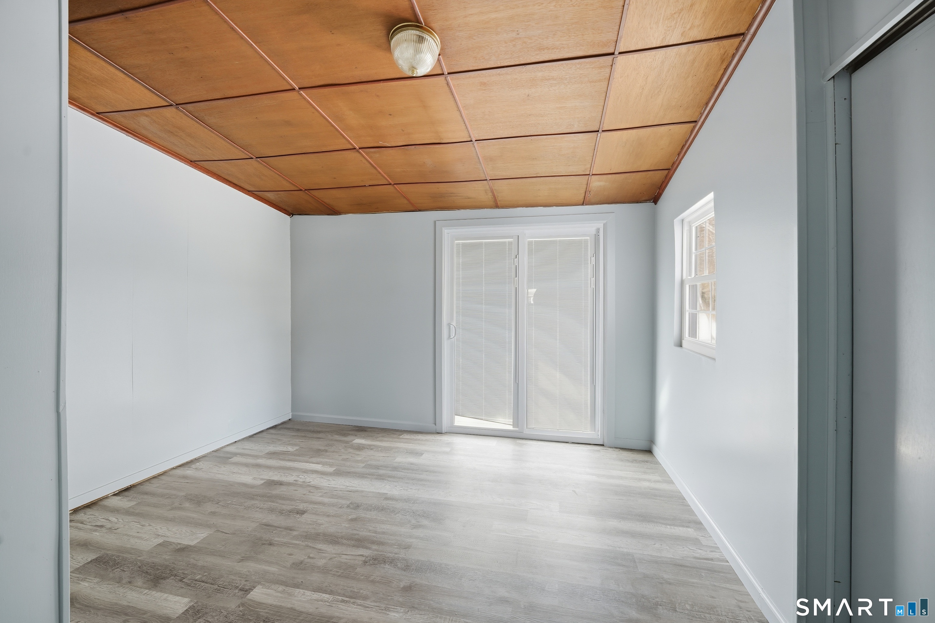 158 McKee Street Manchester, CT 06040 - Photo 19 of 37