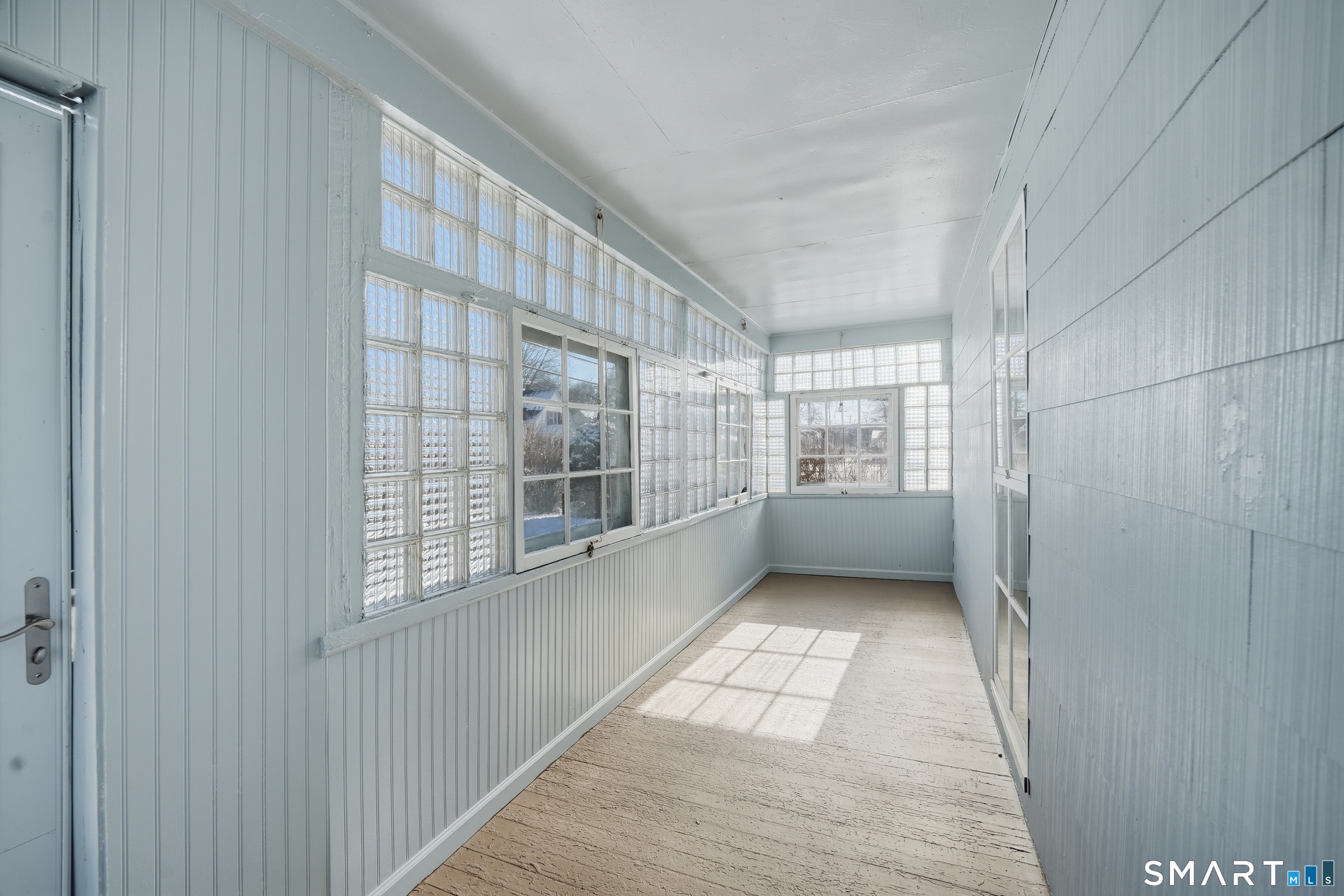 158 McKee Street Manchester, CT 06040 - Photo 3 of 37