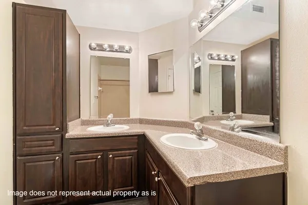 $1,235 | 2400-618 Spring Rain Drive, Spring, TX 77379