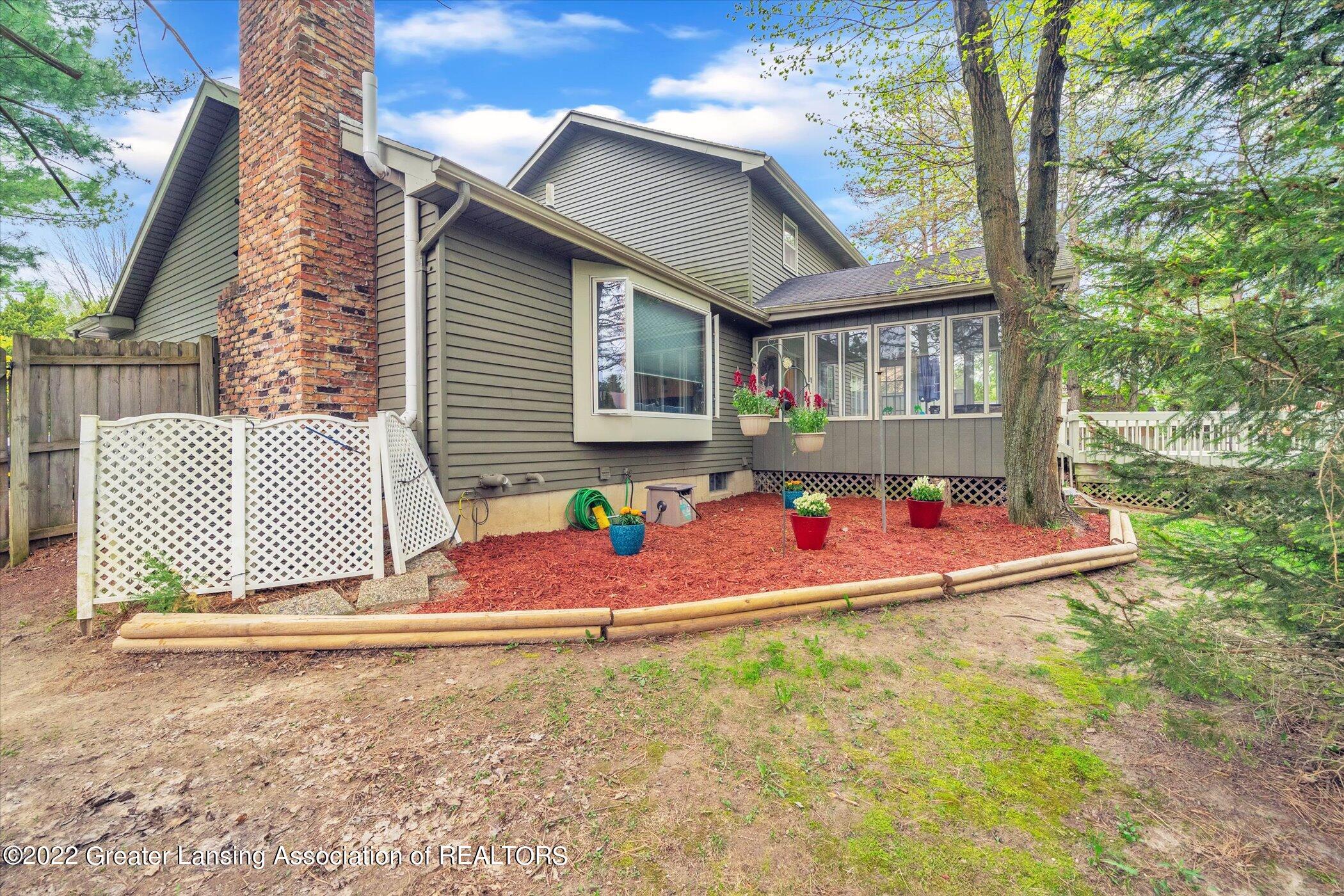 839 Spring Mill Drive Haslett, MI 48840 - Photo 38 of 48 41-839-Spring-Mill-Dr-WindowStill-Real-E