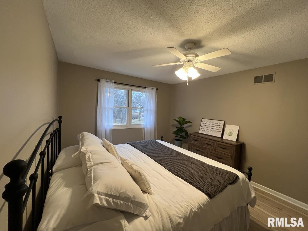 5 West Hickory Bow Macomb, IL 61455 - Photo 20 of 32