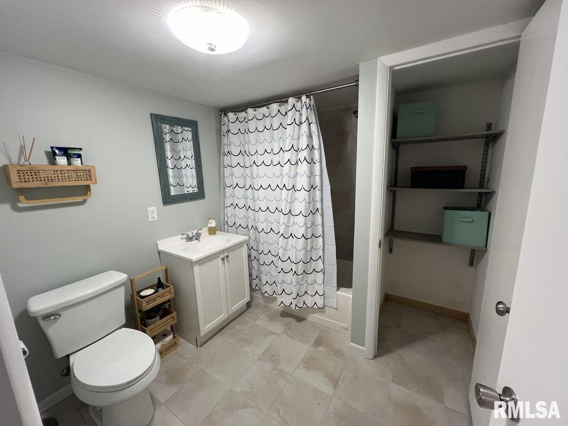 5 West Hickory Bow Macomb, IL 61455 - Photo 30 of 32