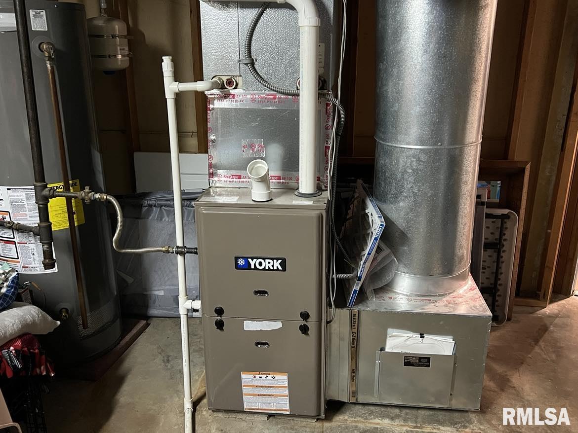 5 West Hickory Bow Macomb, IL 61455 - Photo 32 of 32