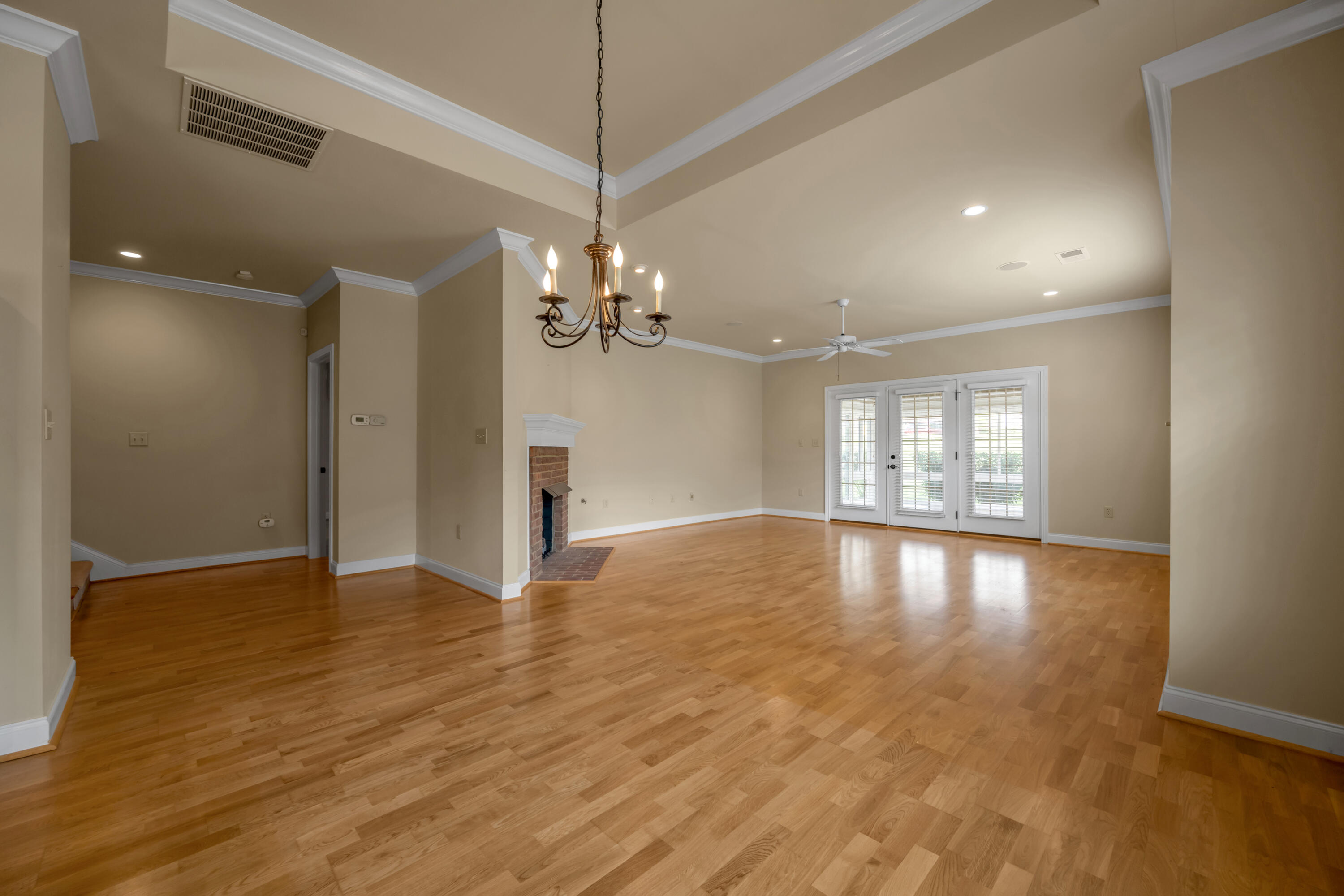 3456 Rabbits Foot Trail Lexington, KY 40503 - Photo 9 of 67 Living/Dining Room