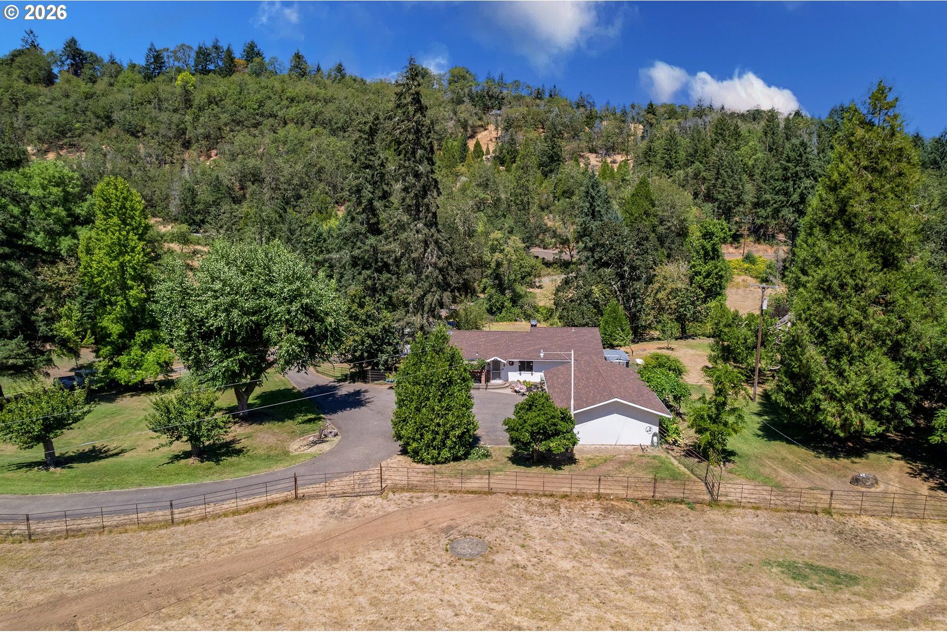 604 Woodruff Road Roseburg, OR 97471 - Photo 1 of 48 Gallery Image 1