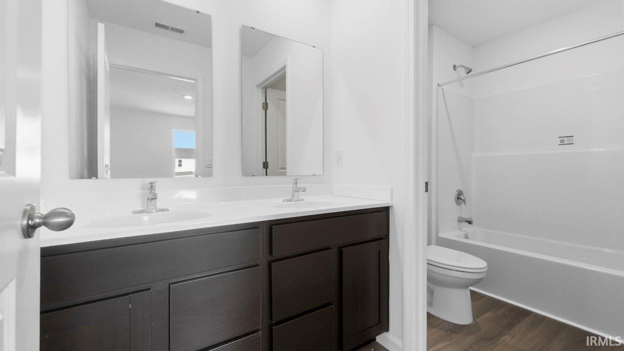 5517 Tranquilo Way Fort Wayne, IN 46818 - Photo 29 of 36